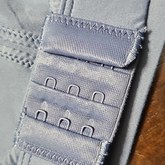 Bralette - Picture 6 of 9